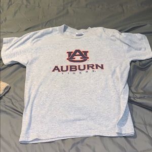 Auburn grey T-shirt